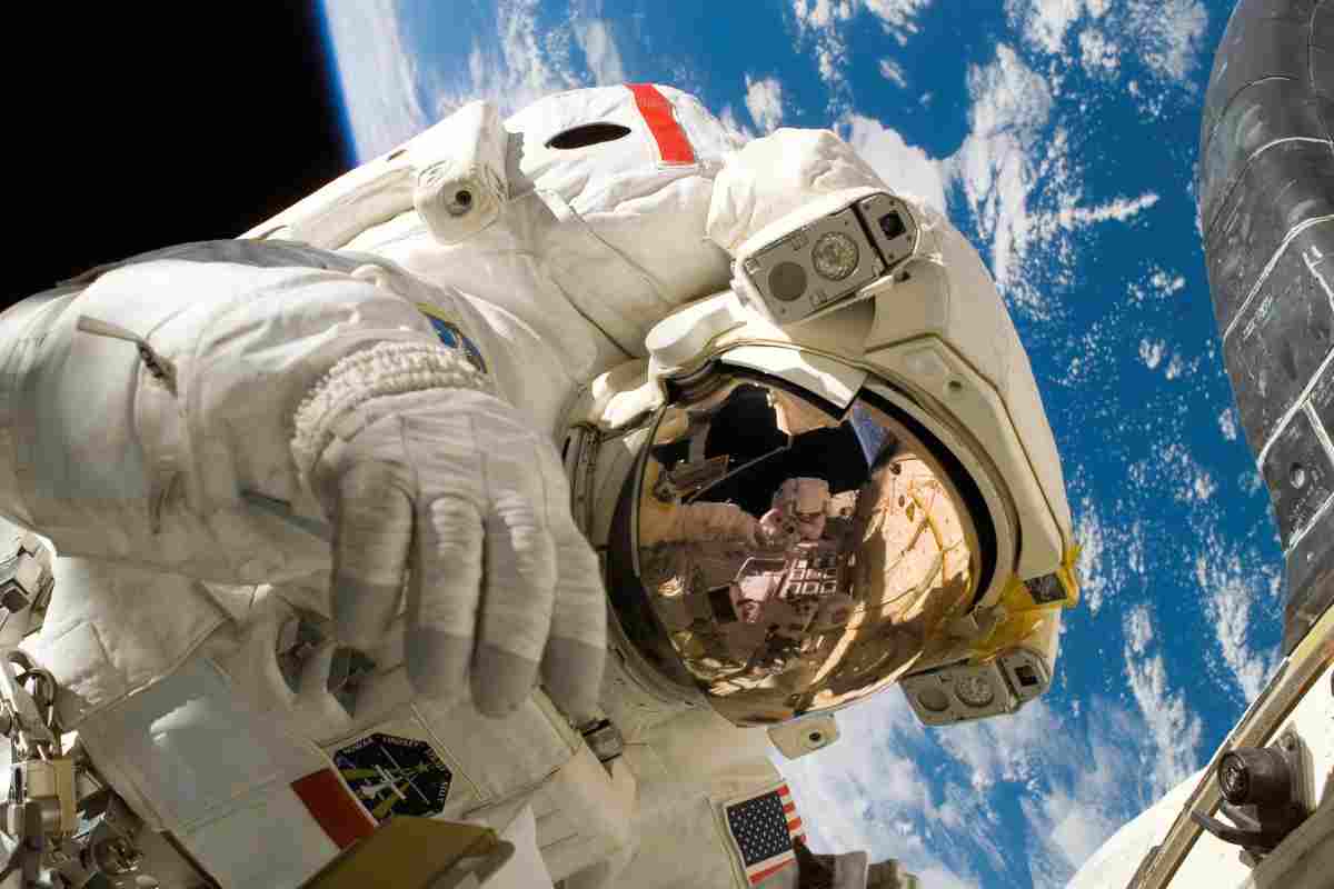 Astronauti mangiare spazio 