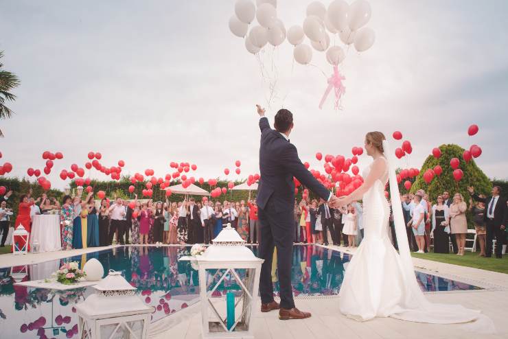 Invitati ai matrimoni