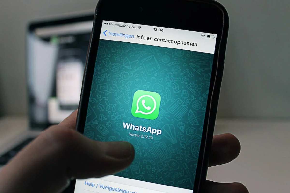 WhatsApp, problemi di crash app