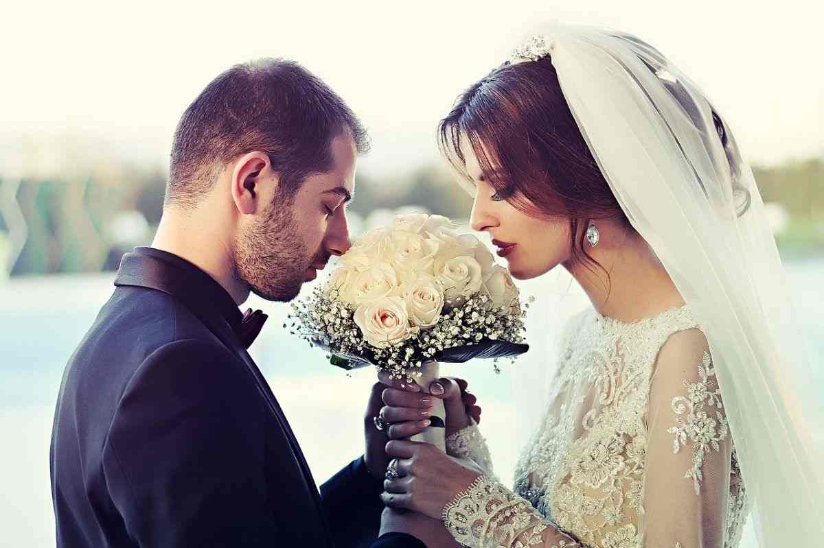 fotografi di matrimonio spiegano quali sono segnali premonitori di divorzio