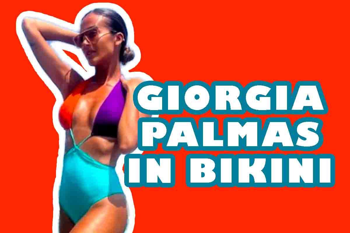 Giorgia Palmas bikini dea