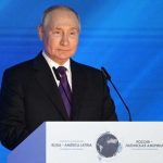 Putin parla dello sviluppo di arme nucleari