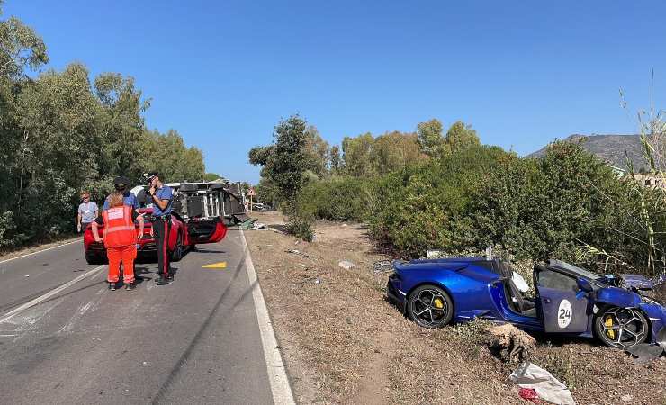 Ferrari distrutta nell'incidente