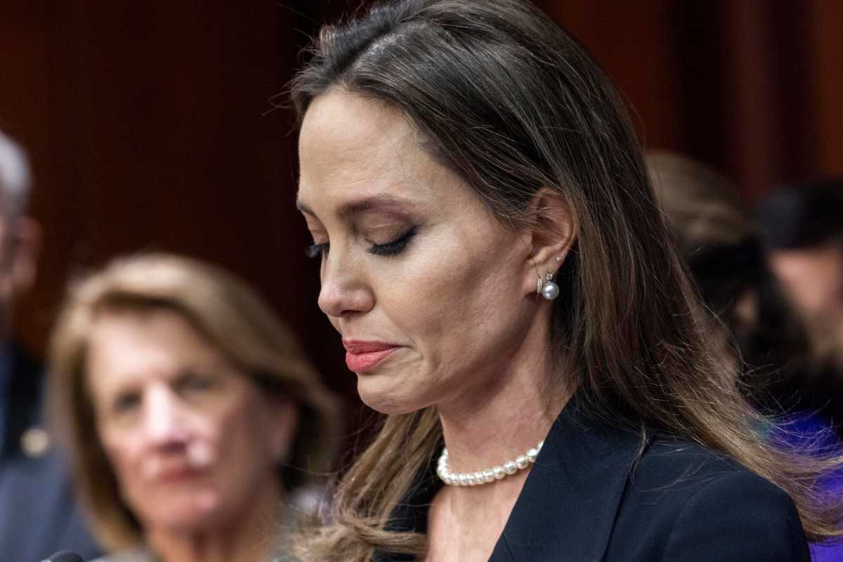 Angelina Jolie in lacrime per Gaza