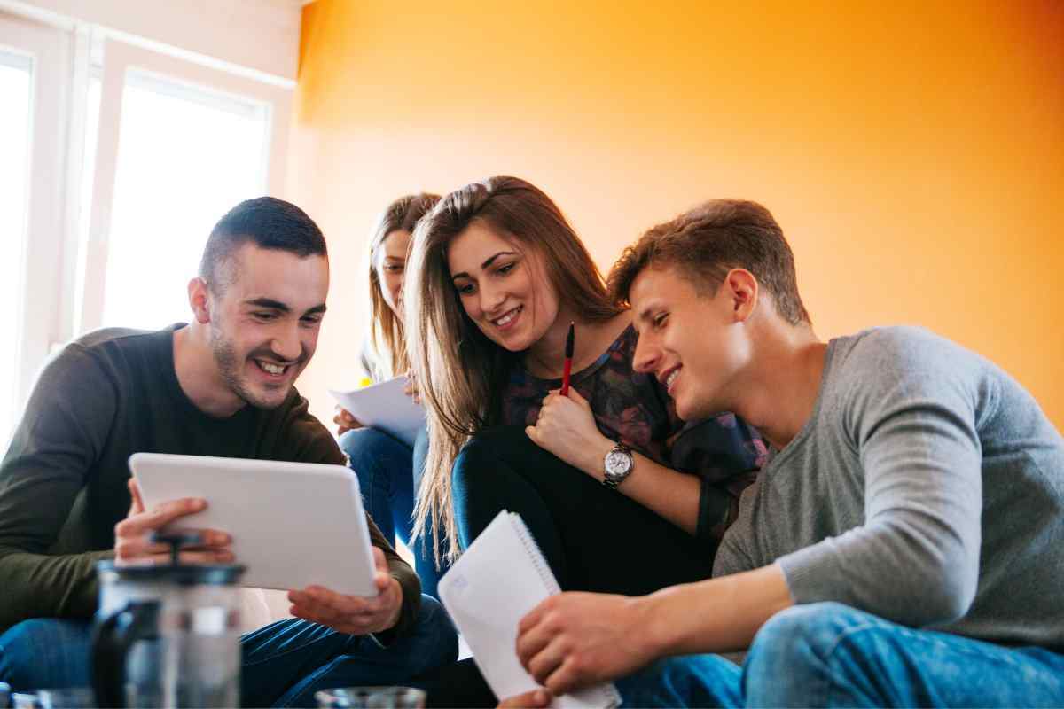 isee separato studenti che dividono la casa