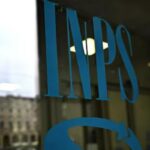 logo inps su vetrina