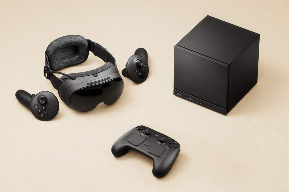 visore VR Steam Frame con Steam Machine e Steam Controller