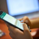 usare WhatsApp su smartphone