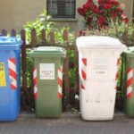 bidoni per la raccolta dei rifiuti