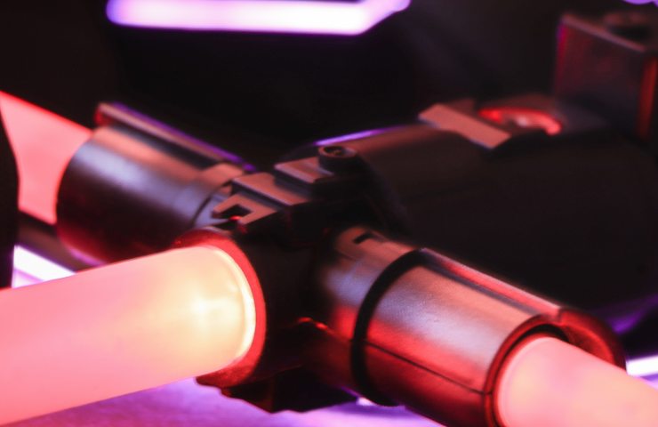 Spada laser di Kylo Ren vista in dettaglio